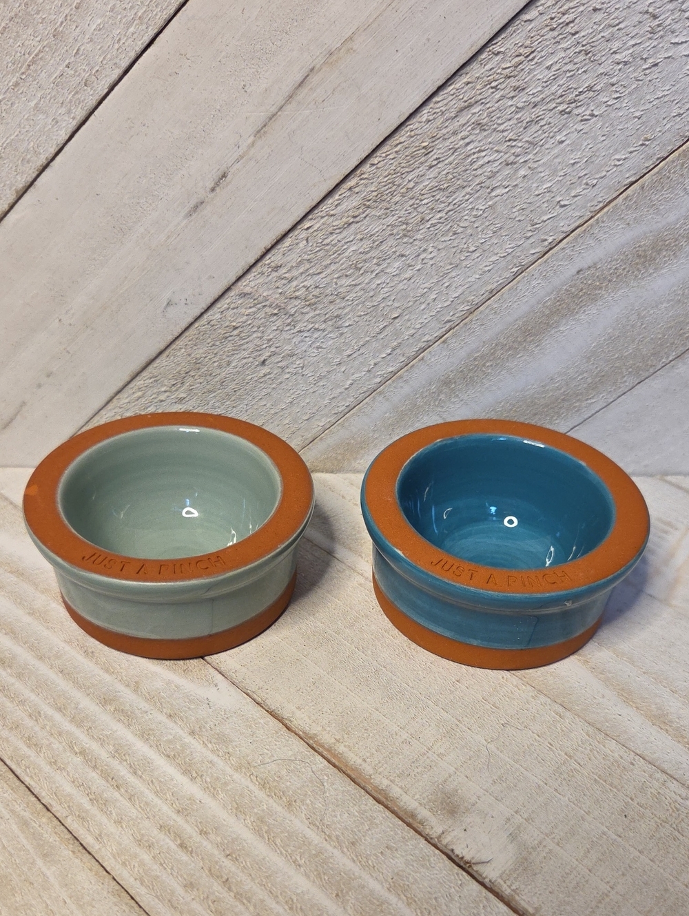 Jamie Oliver Just A Pinch Small Terracotta Spice Or Salt And Pepper Bowls